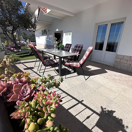 Apartmani Bilic Dugi Rat Extérieur photo