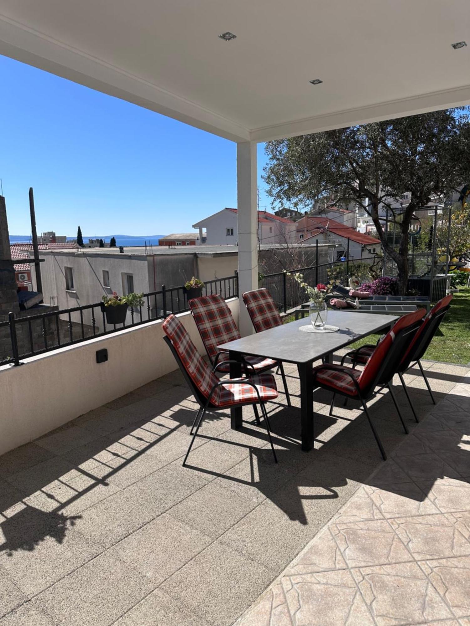 Apartmani Bilic Dugi Rat Extérieur photo